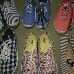 NWT! Lot of 6 prs of Tennis Shoes (Sz7)